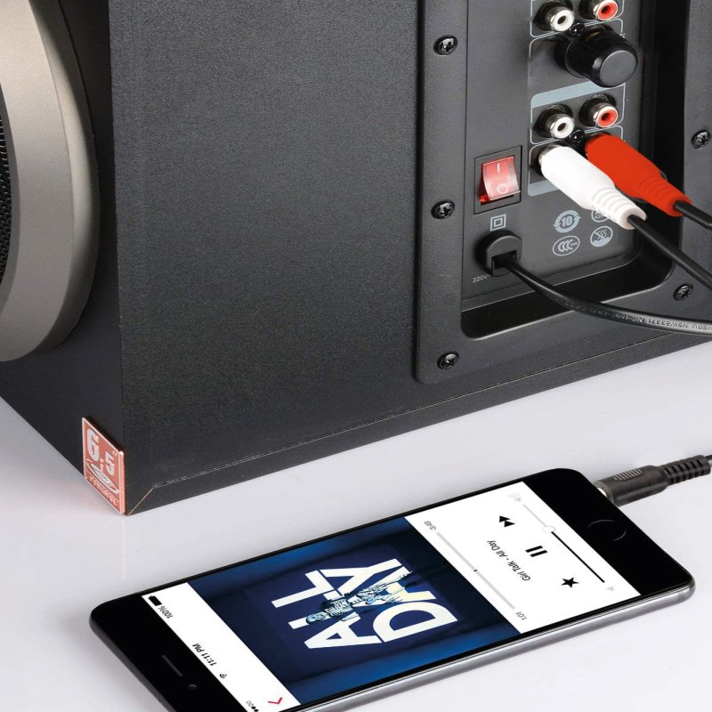 Audio cable with a 3.5mm jack and two male RCA connectors