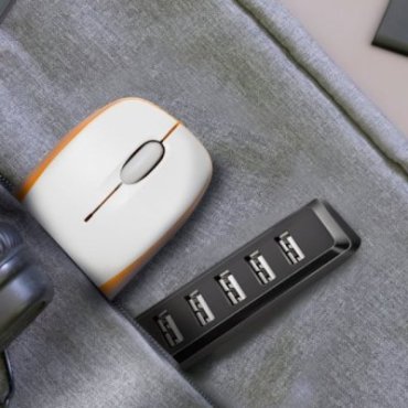 7 in 1 USB 2.0 multiport hub