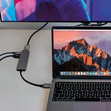 Aluminium hub with 3 USB 3.0 ports, USB-C output up to 100W, HDMI port for 4K Ultra HD