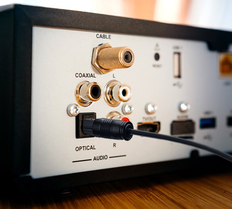 Câbles Toslink pour home cinéma, stéréo, systèmes Hi-Fi | Ekon