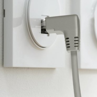 Network cable with 90° and 180° RJ45 connectors