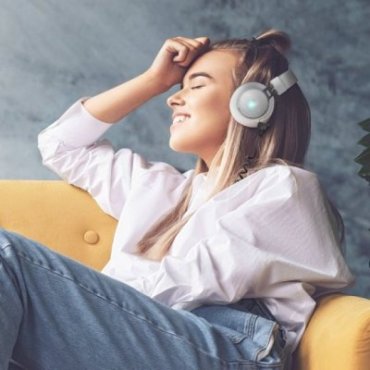 Spiral audio cable with 90° jack, 0.75m